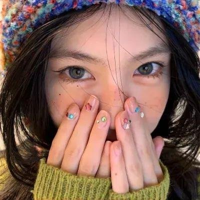 提剑映桃花